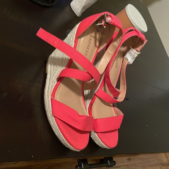 💞pink wedges💞 - Picture 5 of 9